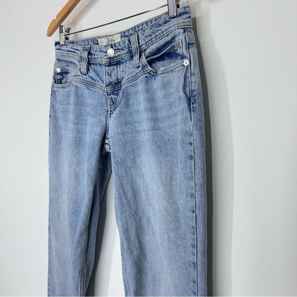 Free People We The Free Button Fly Lighter Wash Straight Leg Jeans Size 26 - Picture 4 of 15